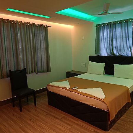 Umino Beach Resort Chennai Luaran gambar